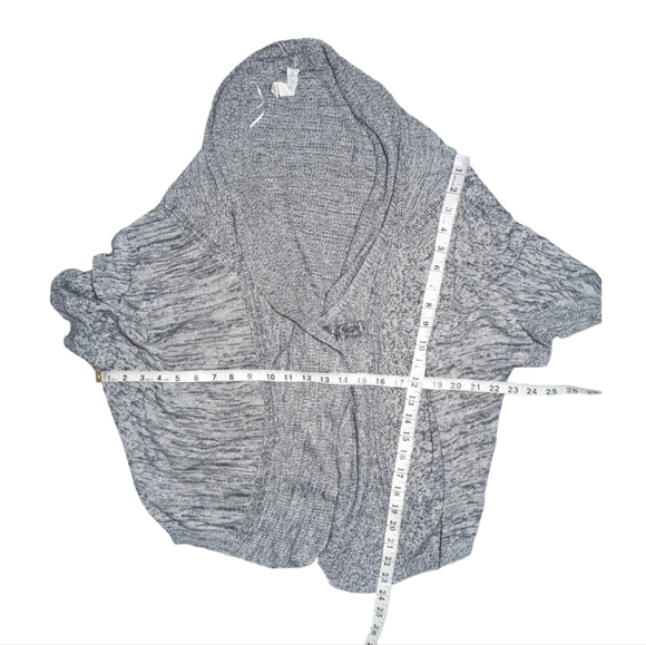 Lululemon Breeze Easy Wrap Heathered Light Grey / Heathered Deep Coal Size XS/S - Picture 7 of 10